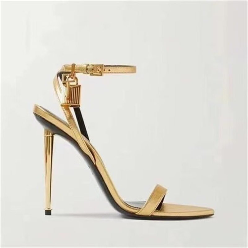 Buckle Strap Solid Color Key L - Casual Sandal Leather review and price